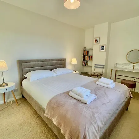 Bay Tree Hemsley 펜션